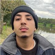 Étudiant en L3 Maths à Sorbonne, ancien élève ayant fait sa classe prépa à Louis-le-Grand .